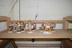 Weekly Auction of modern Furniture, Collectables, Household Effects, etc (Saleroom 6)