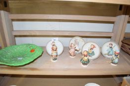 MIXED LOT - SMALL GOEBEL HUMMEL FIGURES AND MATCHING WALL PLAQUES TOGETHER WITH A FURTHER CARLTON