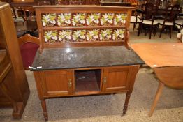 VICTORIAN TILE BACK AND MARBLE TOP WASH STAND 107 CM