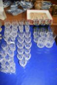 LARGE MIXED LOT 20TH CENTURY CUT GLASS DRINKING GLASSES AND OTHERS