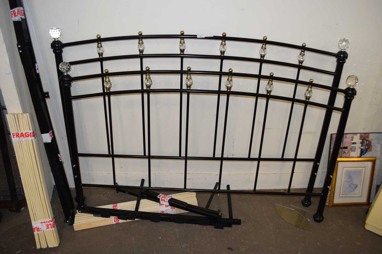 KING SIZE METAL BED FRAME