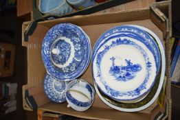 BOX OF VARIOUS CERAMICS TO INCLUDE ROYAL DOULTON NORFOLK PATTERN PLATES