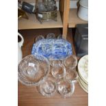 MIXED LOT: VARIOUS DRINKING GLASSES, BLUE AND WHITE MEAT PLATE ETC