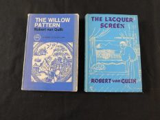 ROBERT VAN GULIK: 2 titles: THE LACQUER SCREEN, London, Heinemann, 1964, 1st edition, original
