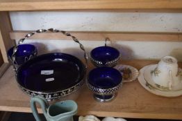 MIXED LOT: VARIOUS BLUE GLASS LINED BOWLS, ASSORTED TEA WARES ETC