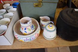 MIXED LOT OF POOLE POTTERY ITEMS TO INCLUDE BOWL, JUG, PRESERVE POT AND VASE
