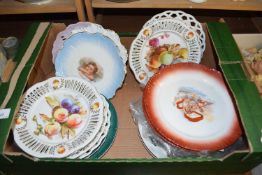 MIXED LOT: LUSTRE DECORATED RIBBON PLATES, VARIOUS OTHER DECORATIVE AND COLLECTORS PLATES