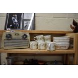 MIXED LOT: VINTAGE REGENT TONE RADIO AND FURTHER FLORAL KITCHEN WARES