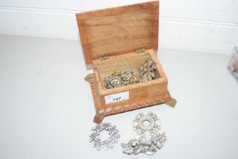 SMALL BOX OF VARIOUS ASSORTED COSTUME JEWELLERY