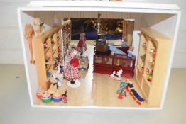 MODERN MODEL CHILDRENS TOY SHOP WITH FIGURES AND FITTINGS