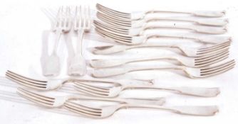 Mixed lot to include seven Georgian fiddle pattern dessert forks and six Victorian examples