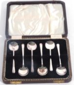 Cased set of George VI silver teaspoons having spade shaped bowls and angular handles, Sheffield