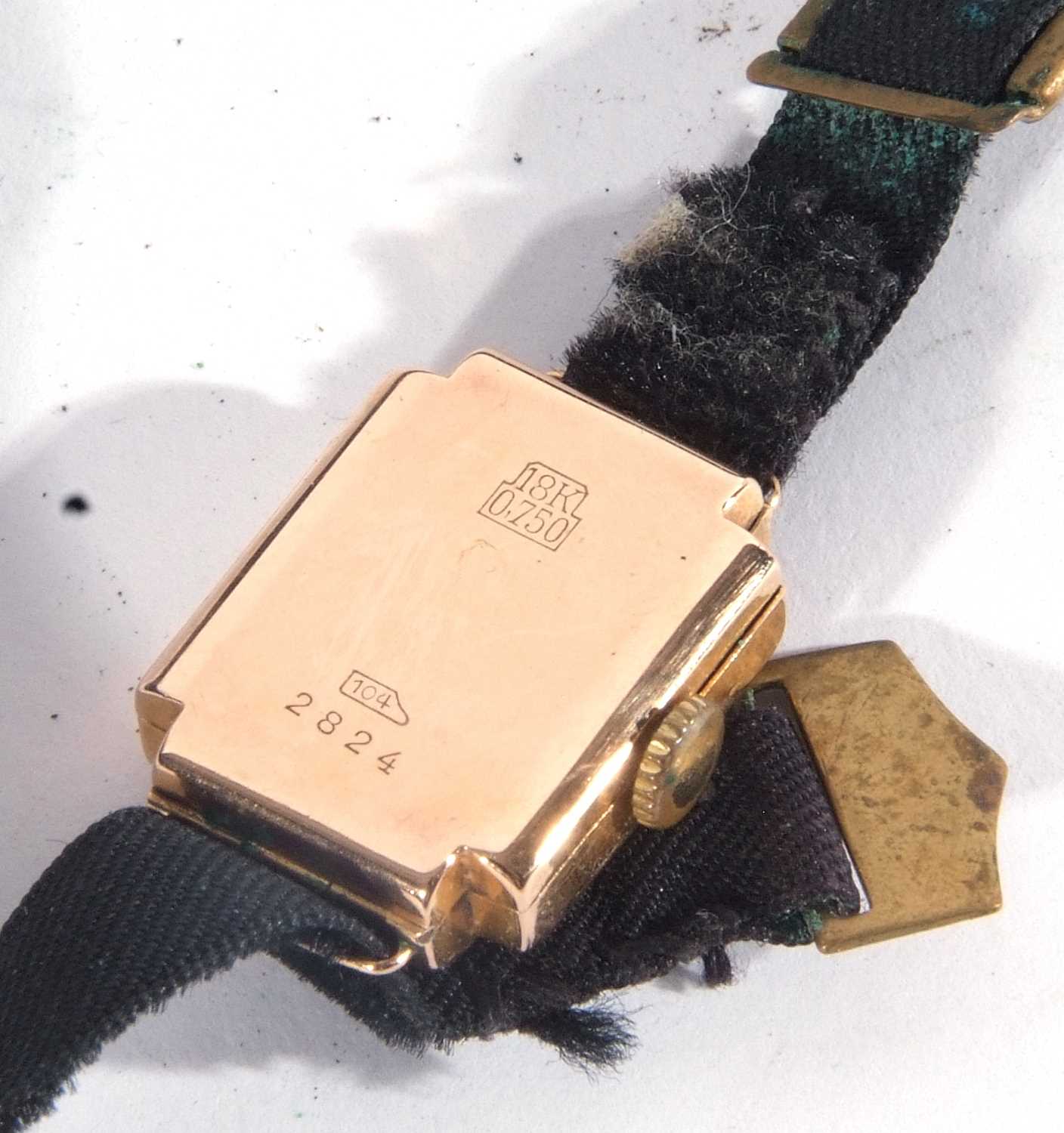 18ct gold ladies cocktail watch. Stamped on the back of the case "750 18L". Manually crown wound - Image 4 of 5