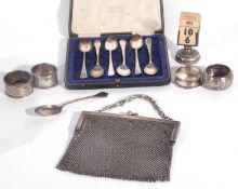 Mixed lot including a cased set of George V silver teaspoons, Sheffield 1924, makers mark for