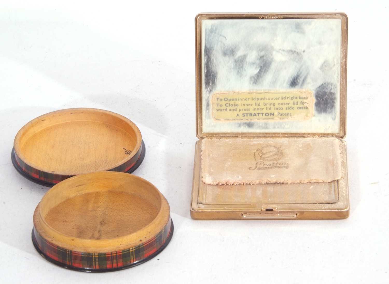 Mixed lot including a vintage Stratton compact, gilt metal and applied to the front with two - Image 4 of 4