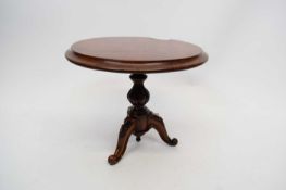 Small Apprentice Regency style circular table