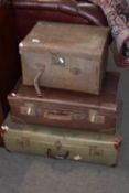 Three various vintage cases, the largest is 70 cm wide (3)