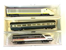 Mixed lot of assorted Hornby 00 gauge railway, to include: - Eurostar 3008 Dummy Car - Intercity