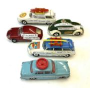 Mixed lot of Corgi cars with special features, to include: - 492 VW Beetle European police Car - 499
