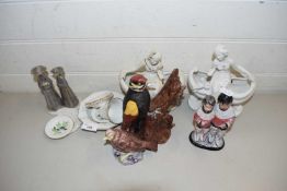 MIXED LOT: VARIOUS ASSORTED ORNAMENTS, MINIATURE COPENHAGEN PIN DISHES AND OTHER ITEMS