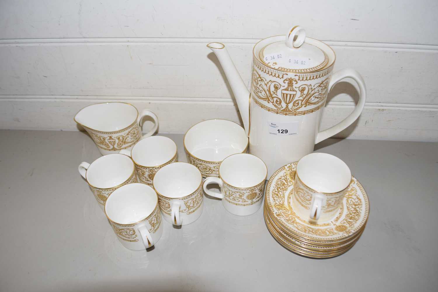 ROYAL WORCESTER HYDE PARK PATTERN COFFEE SET