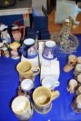MIXED LOT TO INCLUDE GLASS DECANTER, GREAT YARMOUTH POTTERY MUGS, VARIOUS TANKARDS ETC