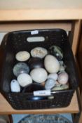 BOX OF VARIOUS POLISHED STONE EGGS, PAPER WEIGHTS AND OTHER ITEMS