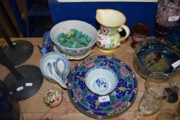 MIXED LOT: VARIOUS DECORATED DOULTON PLATES, SMALL ORIENTAL DISHES AND OTHER ASSORTED CERAMICS