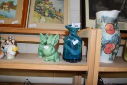 MIXED LOT: MDINA GLASS VASE, SILVER RABBIT MODEL, FURTHER SIMILAR DOG MODEL AND OTHER VASES