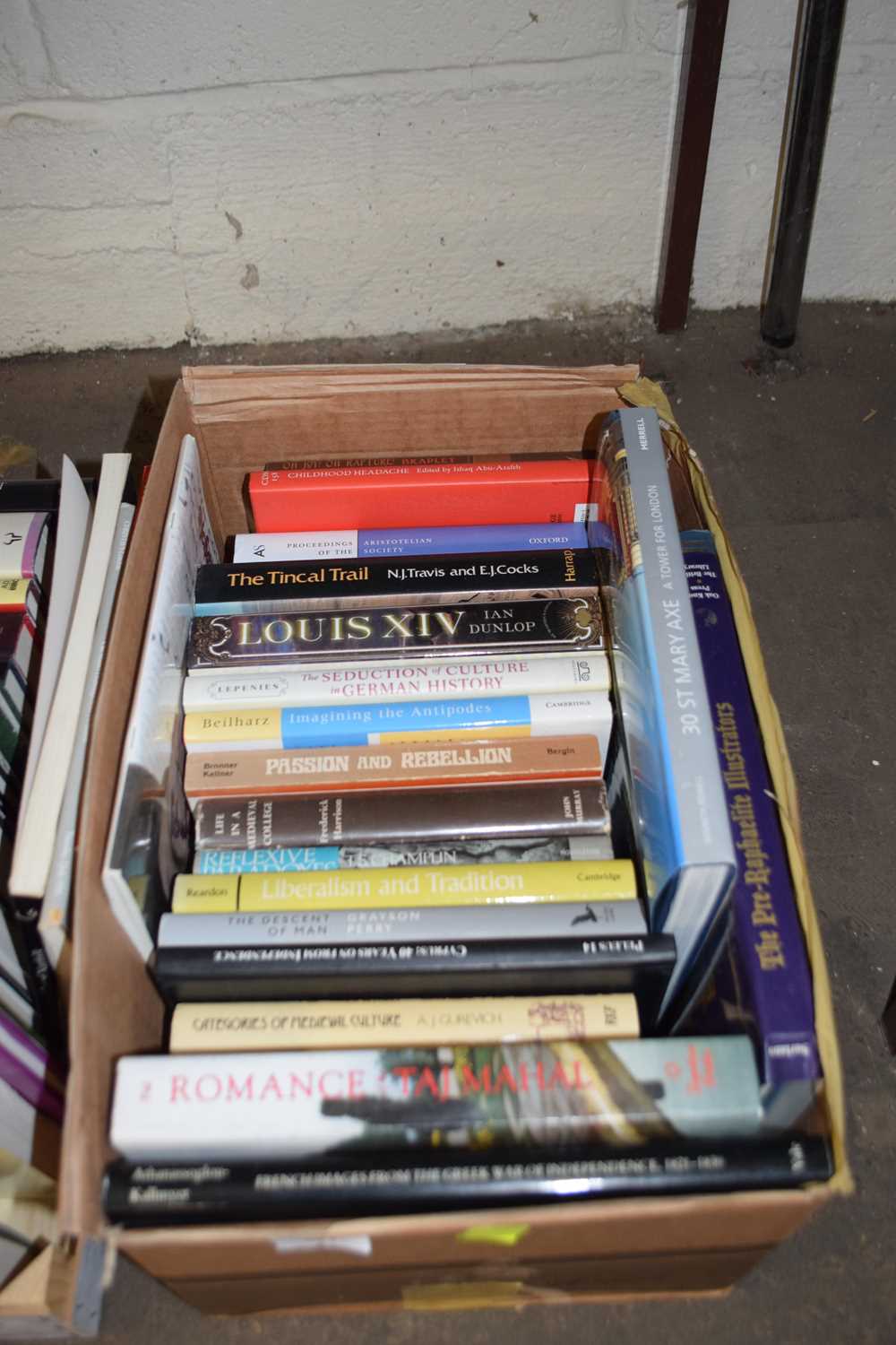 ONE BOX VARIOUS MIXED BOOKS TO INCLUDE HISTORICAL INTEREST