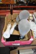 BOX OF VARIOUS SHOP DISPLAY ITEMS TO INCLUDE MANNEQUINS HEADS, HANDS AND A METAL STAND