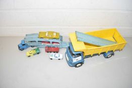 MIXED LOT: VARIOUS TRIANG CORGI AND OTHER TOY VEHICLES