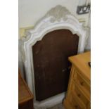 MIRROR IN CREAM PAINTED FRAME TOGETHER WITH A FURTHER CREAM PAINTED FRAME WITH CARVED DETAIL (2)