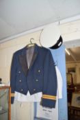 NAVAL CAP TOGETHER WITH A WHITE TWO PIECE SUIT AND A FURTHER BLUE JACKET