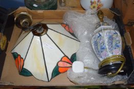 MODERN ORIENTAL TABLE LAMP AND A TIFFANY STYLE CEILING LIGHT