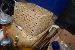 MIXED LOT OF BASKETS