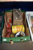 MIXED LOT COMPRISING A SHELL-MEX FUEL CAN, VARIOUS GREASE GUNS AND OTHER ITEMS
