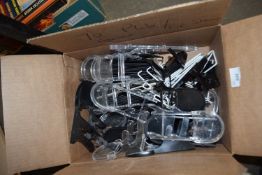 ONE BOX OF VARIOUS PLASTIC AND METAL PLATE AND CUP STANDS