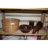 MIXED LOT: TURNED WOODEN BOWLS, A WOODEN MODEL PIG AND OTHER ITEMS