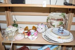 MIXED LOT TO INCLUDE PIGGY BANKS, VARIOUS DECORATED PLATES ETC