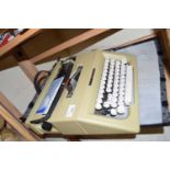 OLIVETTI PORTABLE TYPEWRITER