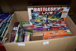 BOX OF VARIOUS BOARD GAMES, PUZZLES ETC