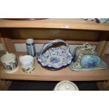 MIXED LOT: VARIOUS MUGS, CHEESE DISH ETC