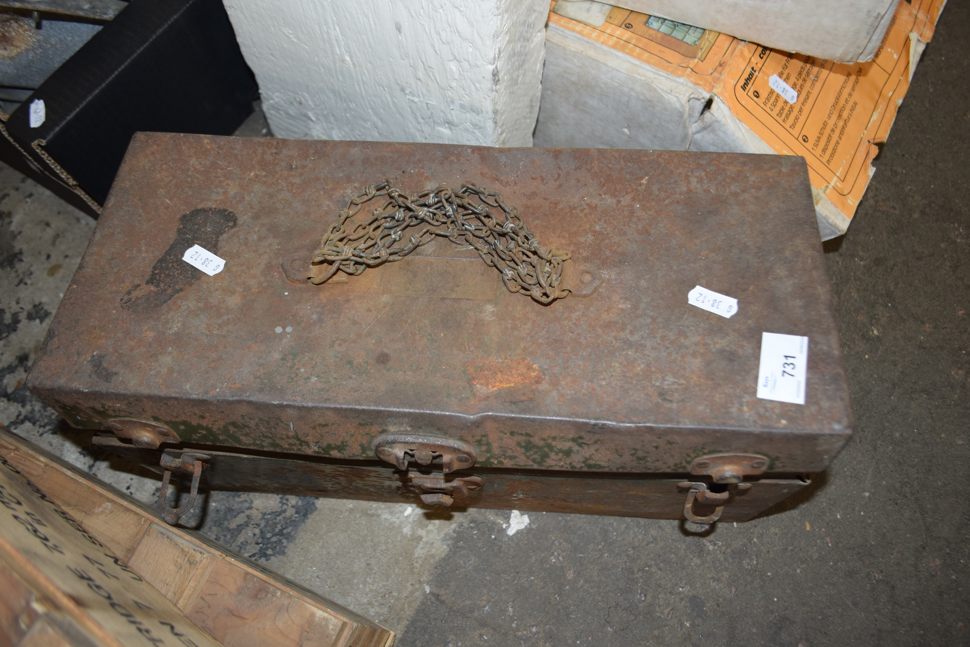 TOOL BOX AND VARIOUS CONTENTS