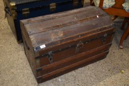 LATE 19TH/EARLY 20TH CENTURY WOODEN BOUND, DOME TOP TRUNK, 81 CM WIDE