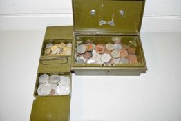 METAL CASH TIN CONTAINING AN ASSORTMENT OF BRITISH AND WORLD COINAGE TO INCLUDE COMMEMORATIVE