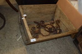 MIXED LOT: SMALL WOODEN TROUGH OR PLANTER TOGETHER WITH TWO IRON SCONCES