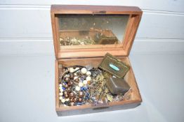 BOX OF VARIOUS ASSORTED COSTUME JEWELLERY