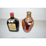 BOTTLE OF BUCHANANS DELUXE SCOTCH WHISKEY TOGETHER WITH A BOTTLE OF HAIG DIMPLE WHISKEY (2)