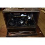 VINTAGE SINGER ELECTRIC SEWING MACHINE